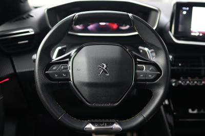 Peugeot 2008 II (1) GT